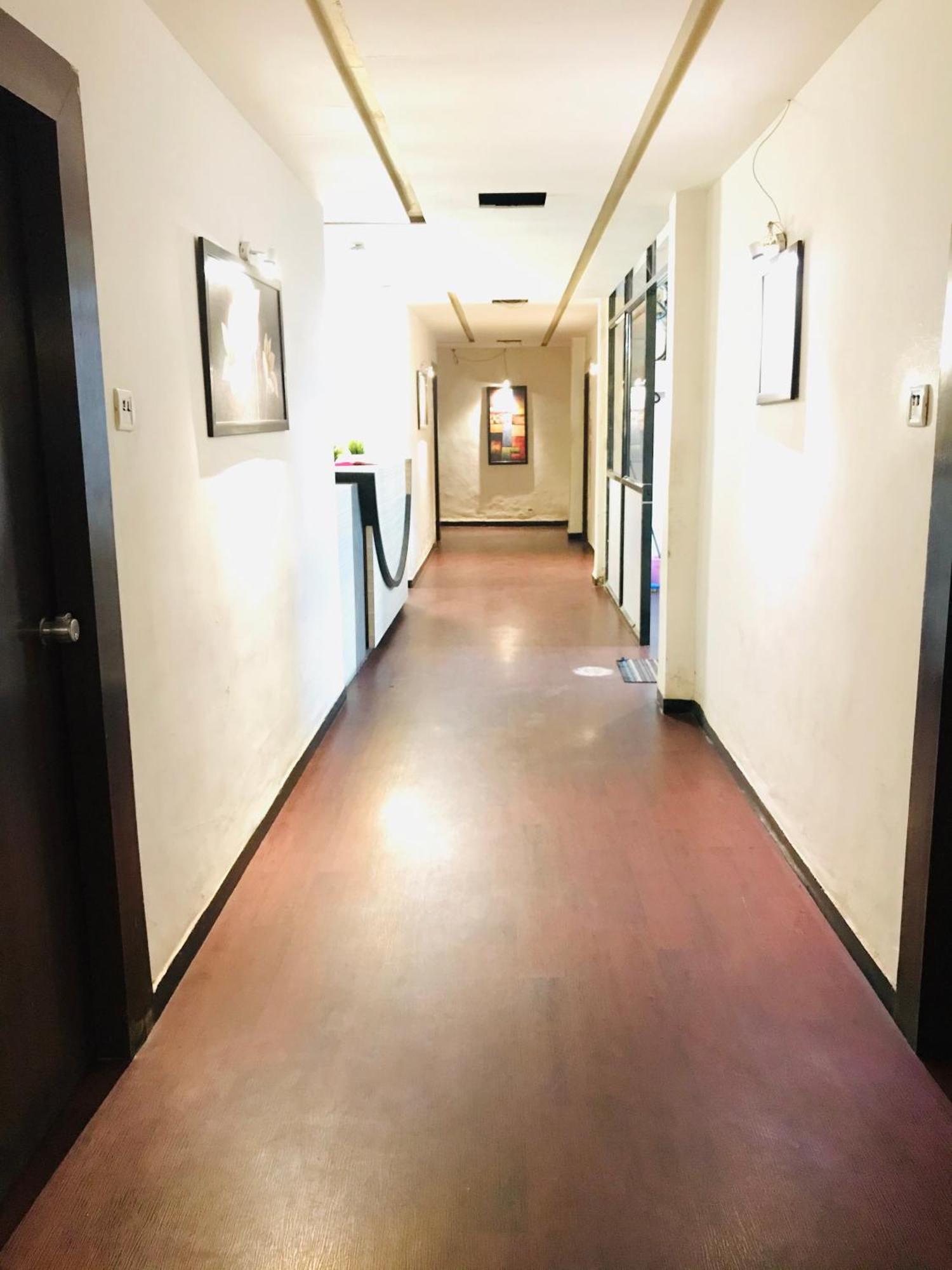 Liva Rooms Nashik Bagian luar foto